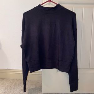 Fabletics Pullover 🖤